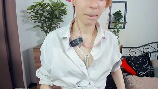 צ'אט XXX בשידור חי של JanettePerro