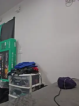 inkpanther6969 Show in webcam