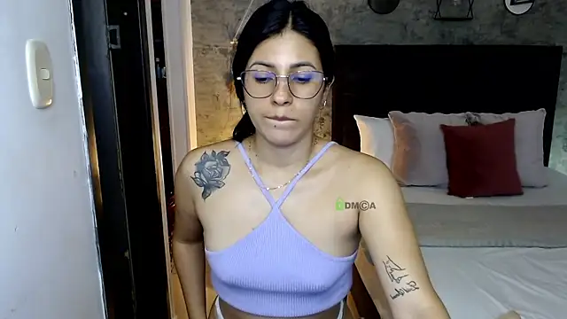 isa_cruzx's Live XXX Chat