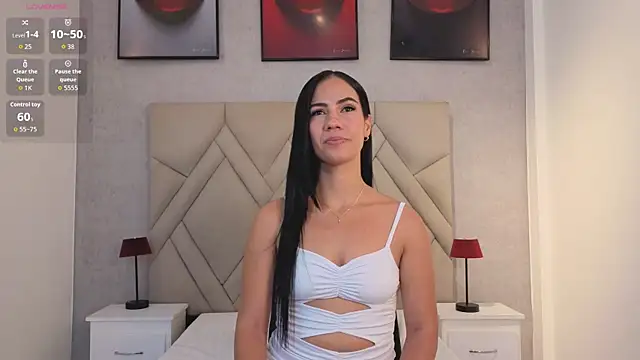 Oriana_Sarmiento Adlı Modelin Canlı XXX Sohbeti