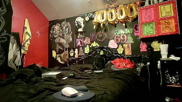 Splash_Queen420 élő XXX-chatje