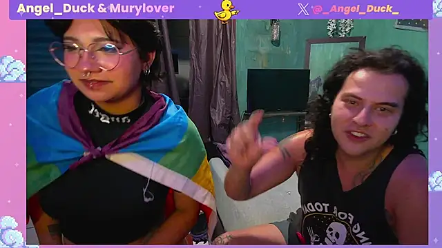 Chat +18 de Angel_Duck ao vivo