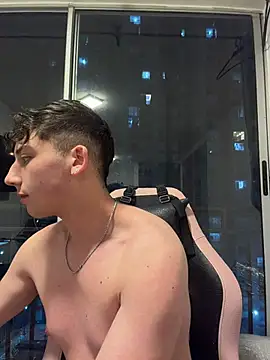 OLIVER_K Live XXX-Chat