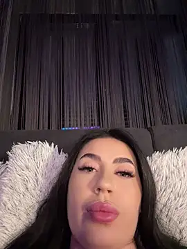 Онлайн чат XXX Andrestarr