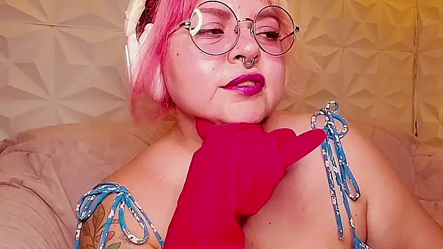 Chat XXX en directo de Satyn_doll
