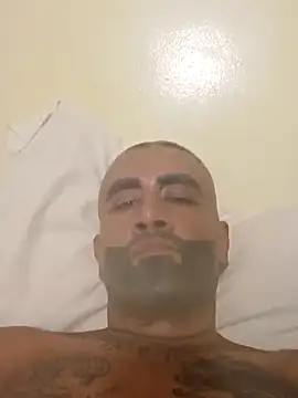 LA_guy_host's Webcam Show