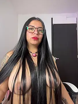 Chat XXX en directo de Devilsweet17