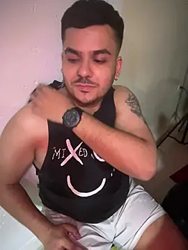 Živý XXX chat LatinBearX