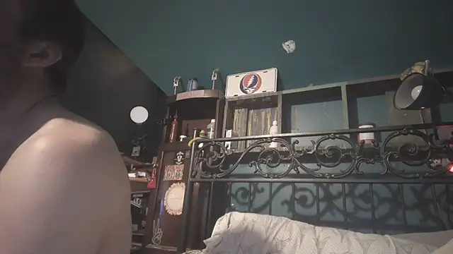charactrzero Chat XXX live