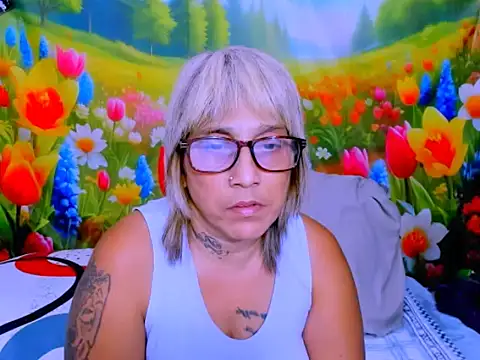 indianroxy Chat XXX in diretta