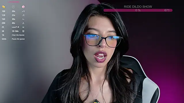 NanakoDollx's Live XXX Chat