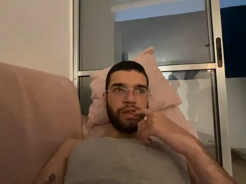 Chat +18 de elliot_flame ao vivo