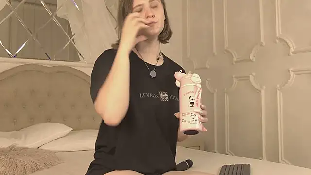 Chat +18 de SkylerHex ao vivo