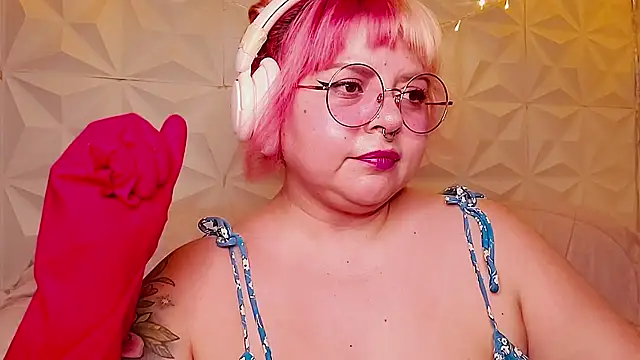 Satyn_doll Chat XXX live