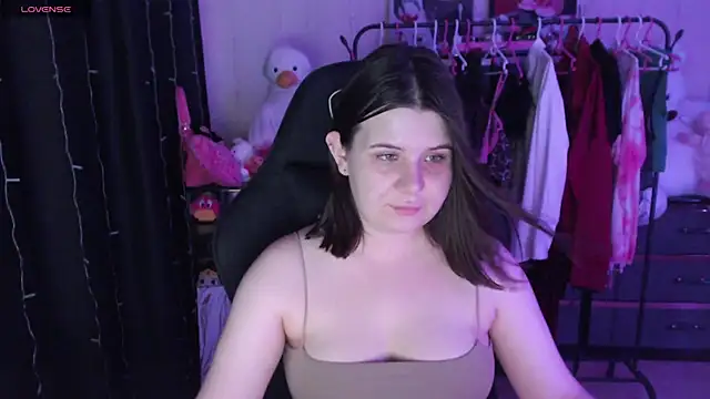 AmyVibess Chat XXX live