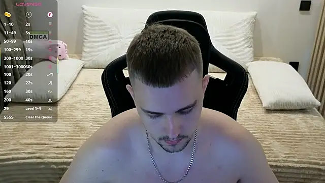 Živý XXX chat Larstar01