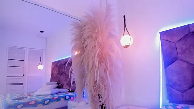kyliee_moore_ Chat XXX in diretta