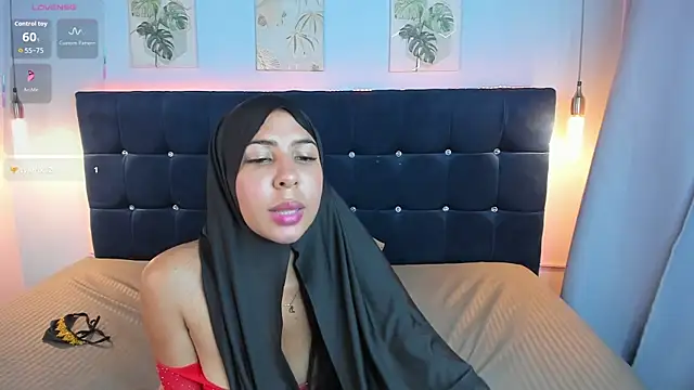 Chat XXX en directo de yasmin_had