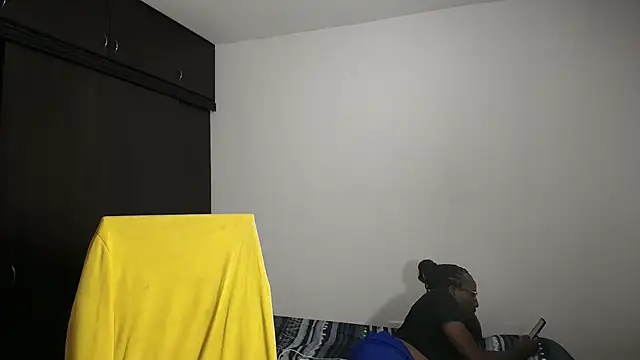 Chat +18 de axel_rios_ ao vivo