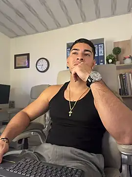 Czat XXX na żywo – Dimitri_Colleman