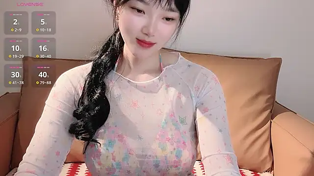 upoo7lt's Live XXX Chat