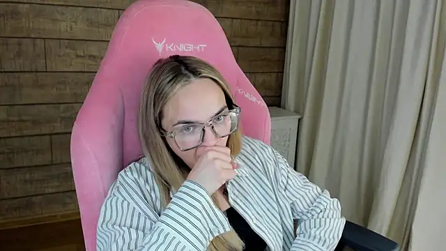 AnitaVenture Live XXX Chat