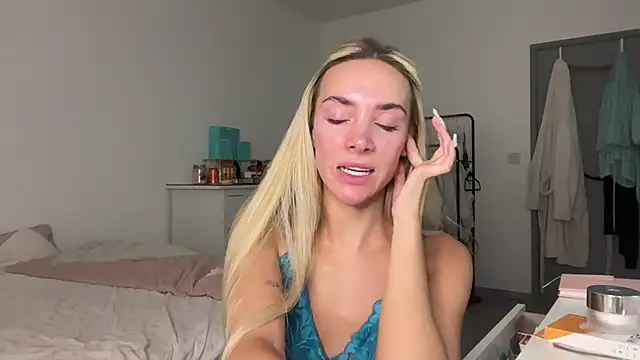 Naughtyblondex Live XXX-chat