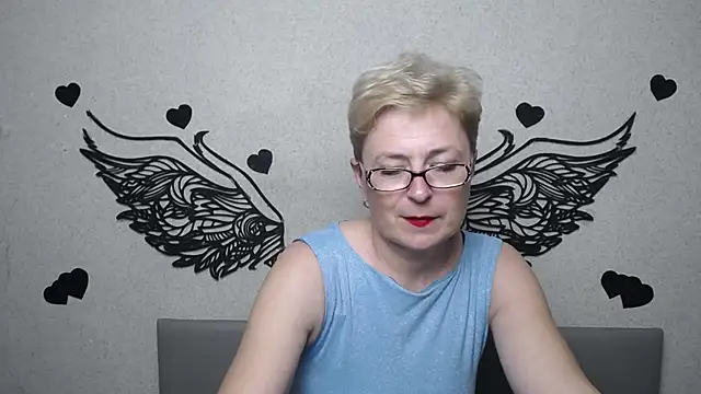 EmiliaGree – Live XXX-chat