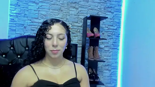 XXX chat uživo modela grace__black
