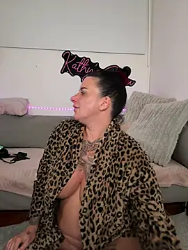 InKed-Kathy Live XXX-Chat