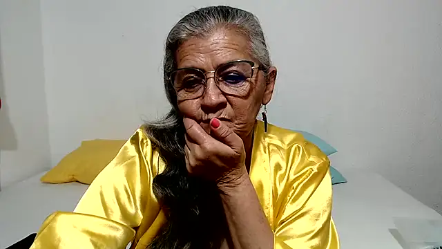 candy_mature_'s Live XXX Chat