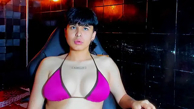 Czat XXX na żywo – VioletFaith