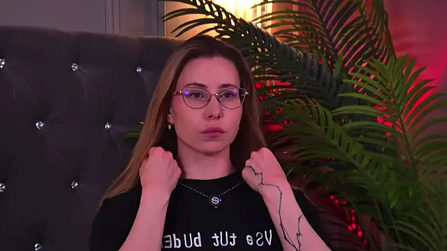 -SaraBlack- – Live XXX-chat