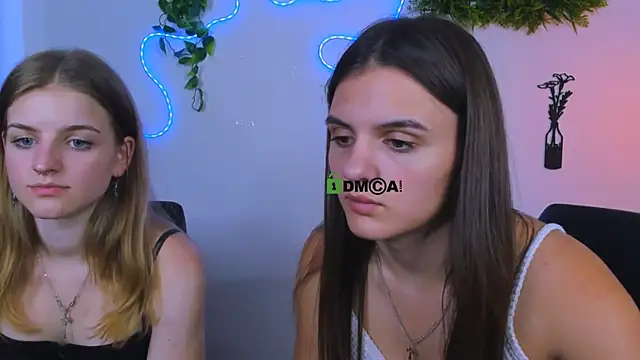lisa_dark_: απευθείας συνομιλία ΧΧΧ