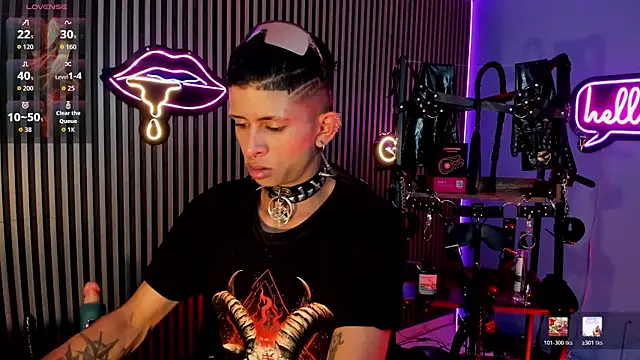 Maximoking26's Live XXX Chat