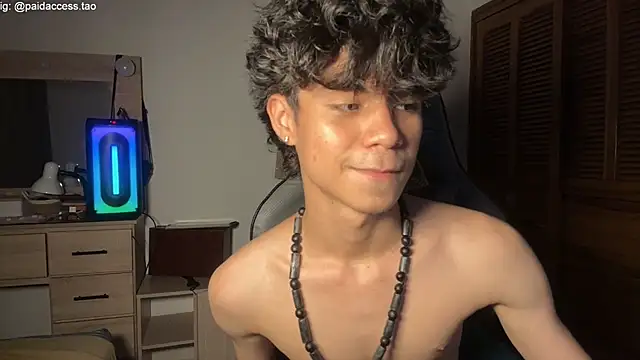 OopsAgain_ Live XXX-chat