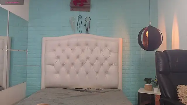 maxim_rod Chat XXX in diretta