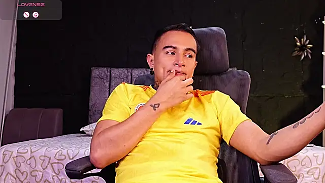 LiamDeep Chat XXX live