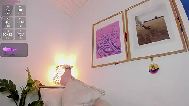 צ'אט XXX בשידור חי של valka_collinss