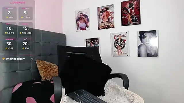 vicky_bigboobs_babe Adlı Modelin Canlı XXX Sohbeti