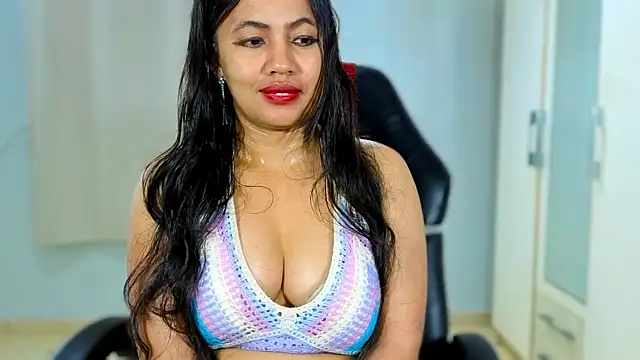Chatroom XXX en direct de FannyXhot