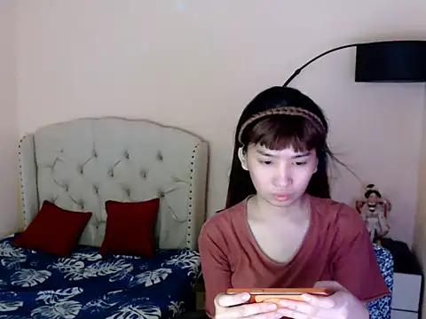 ShantalFoxxy_'s Live XXX Chat