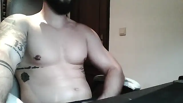 Chat +18 de YourDreamCumTrue ao vivo
