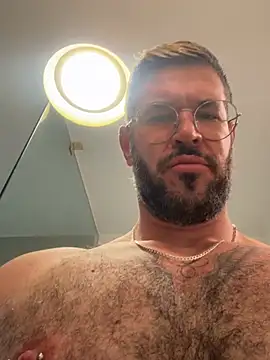 mrbighairychest Chat XXX in diretta