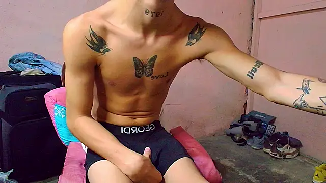 mateodeamjo's Live XXX Chat