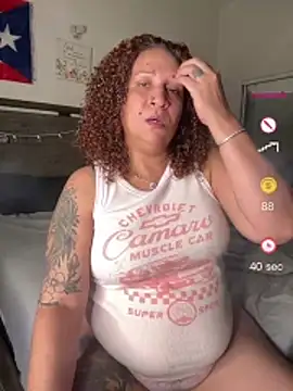 Chat XXX en directo de ladycreamypr2