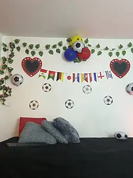 XXX chat uživo modela MiaCollinssx