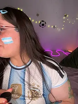 Czat XXX na żywo – Mizztikaa