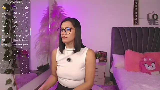 miaoconell's Live XXX Chat