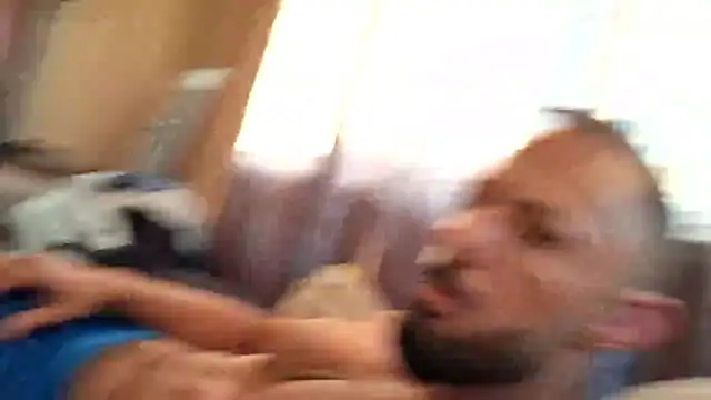 hawksws Pertunjukan Webcam